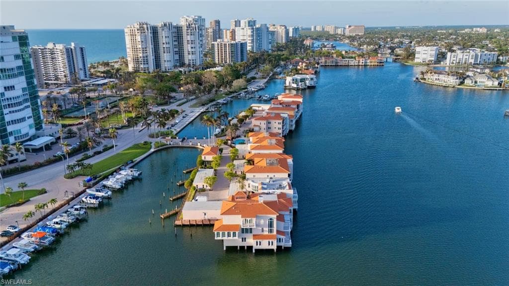 4000 Gulf Shore Blvd N 1400, Naples, FL 34103-1