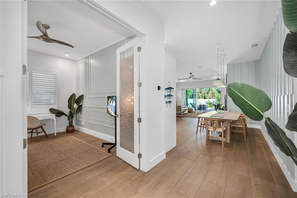 789 109th Ave N, Naples, FL 34108-8