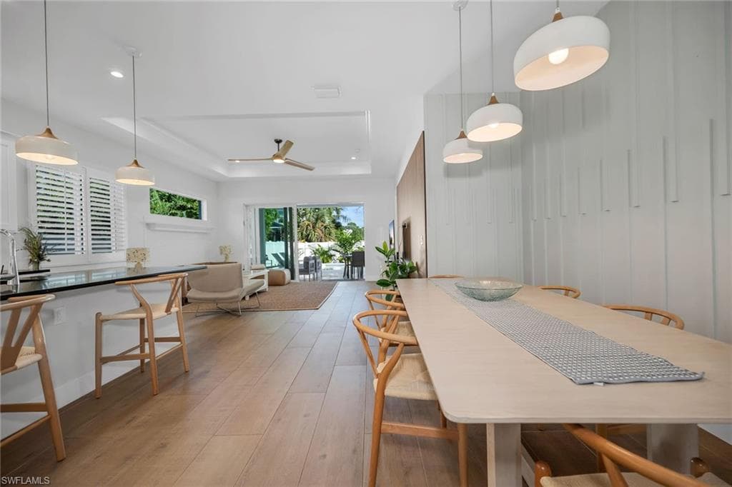 789 109th Ave N, Naples, FL 34108-15