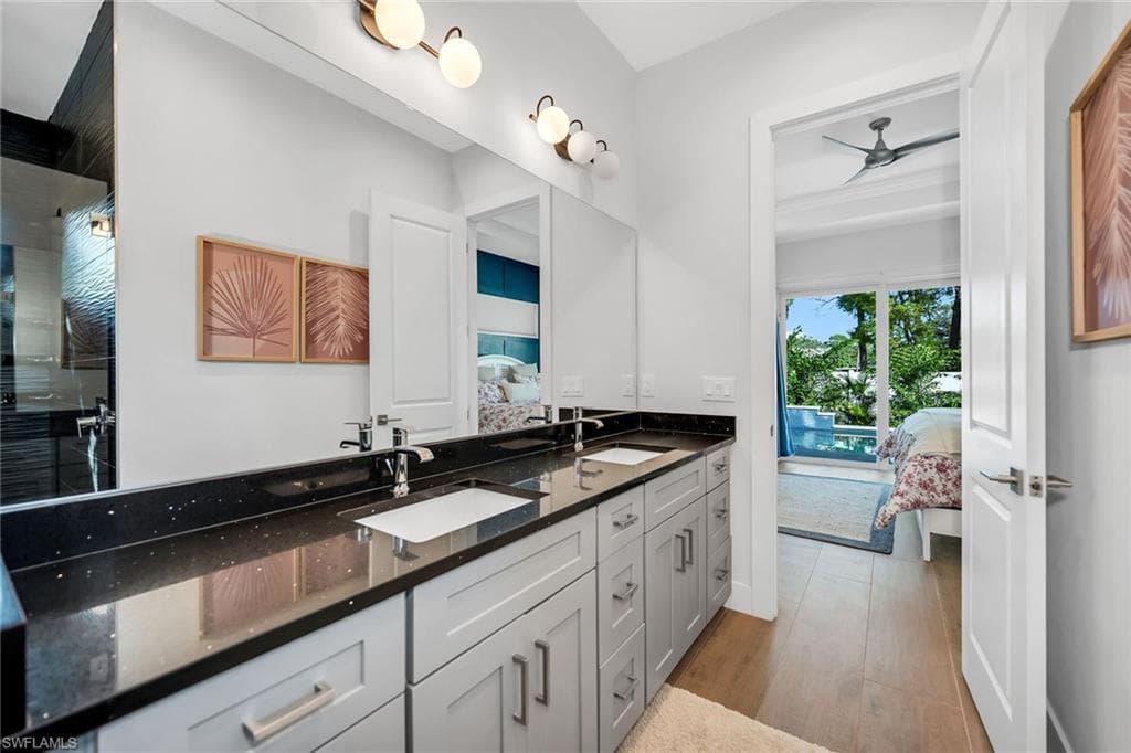 789 109th Ave N, Naples, FL 34108-23