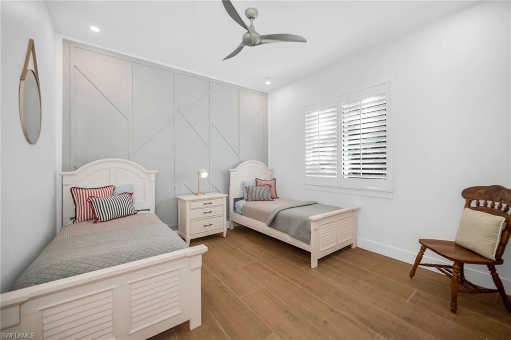 789 109th Ave N, Naples, FL 34108-28