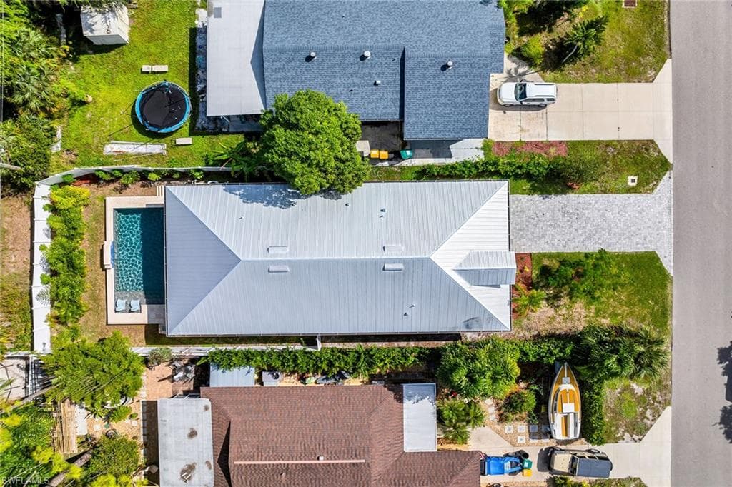 789 109th Ave N, Naples, FL 34108-43