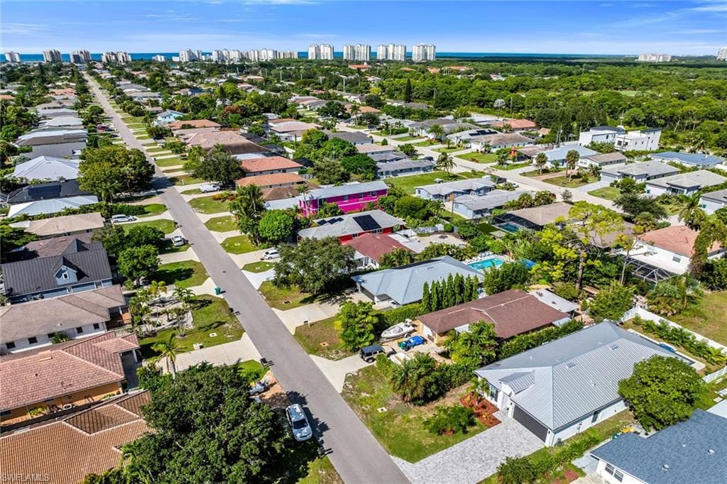 789 109th Ave N, Naples, FL 34108-45