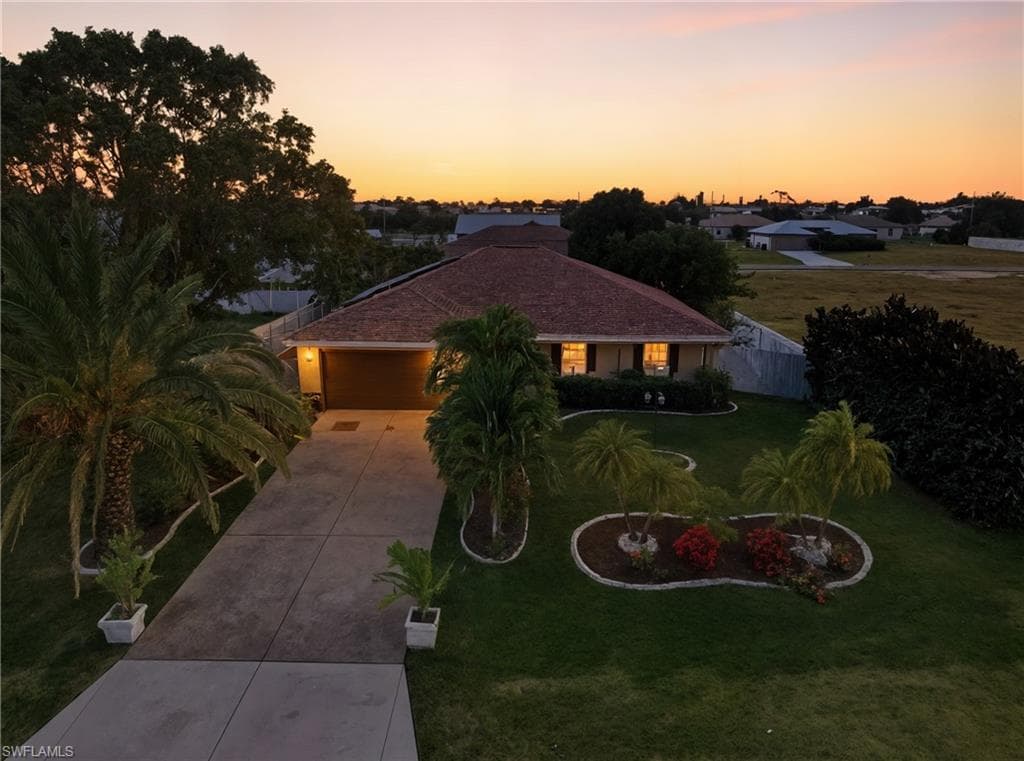 1206 5th Ave, Cape Coral, FL 33909-25