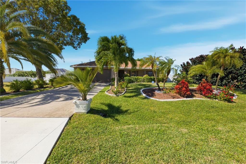 1206 5th Ave, Cape Coral, FL 33909-26