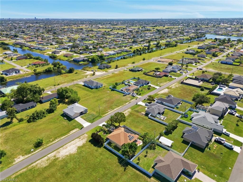 1206 5th Ave, Cape Coral, FL 33909-33