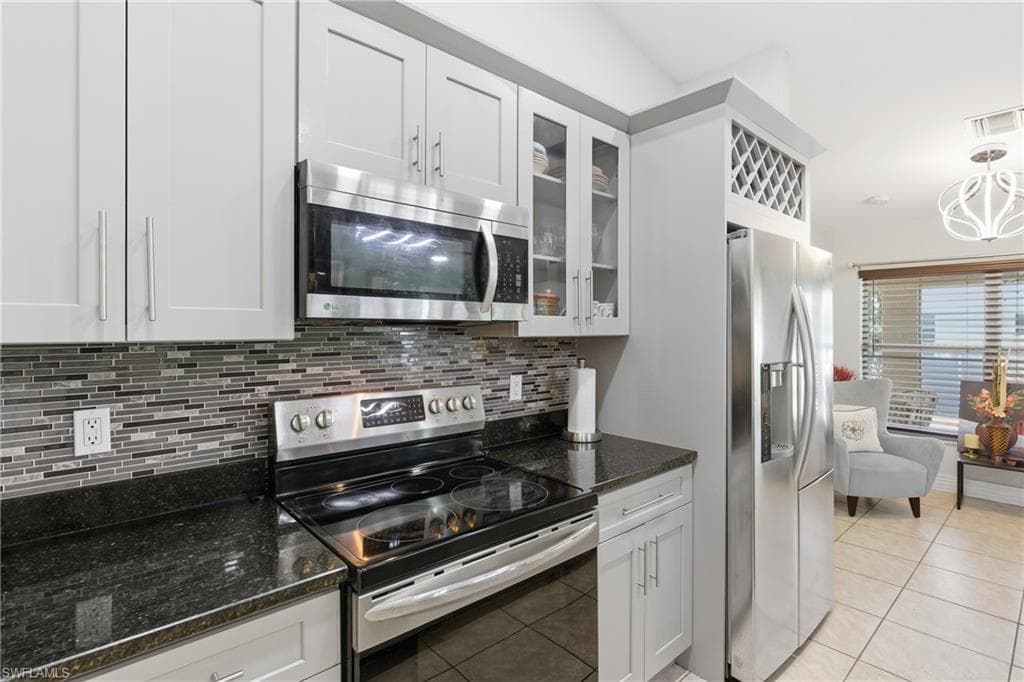 1206 5th Ave, Cape Coral, FL 33909-4