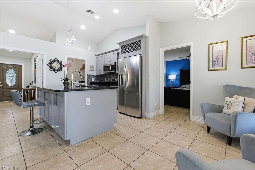 1206 5th Ave, Cape Coral, FL 33909-6