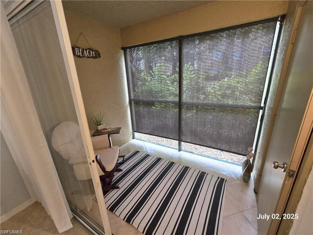 8960 Colonnades Ct E 916, Bonita Springs, FL 34135-15