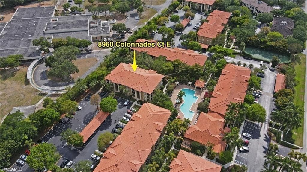 8960 Colonnades Ct E 916, Bonita Springs, FL 34135-23