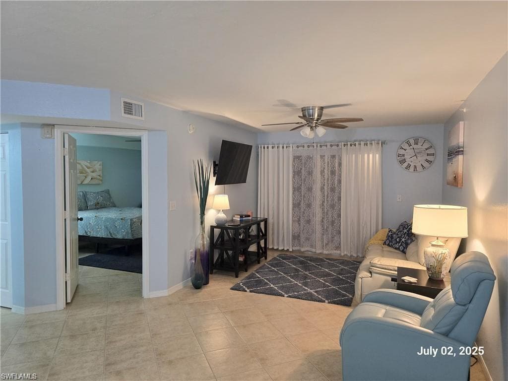 8960 Colonnades Ct E 916, Bonita Springs, FL 34135-2