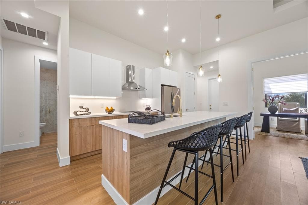 209 Kismet Pkwy E, Cape Coral, FL 33909-15