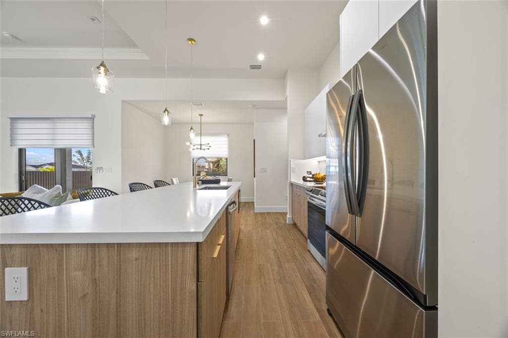 209 Kismet Pkwy E, Cape Coral, FL 33909-17