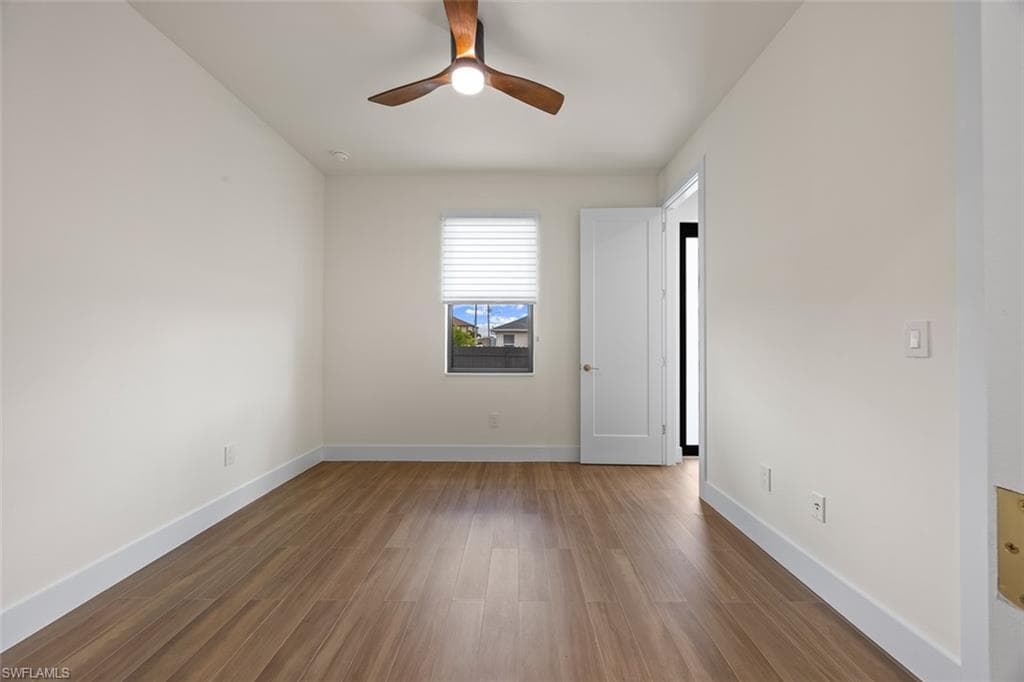 209 Kismet Pkwy E, Cape Coral, FL 33909-23