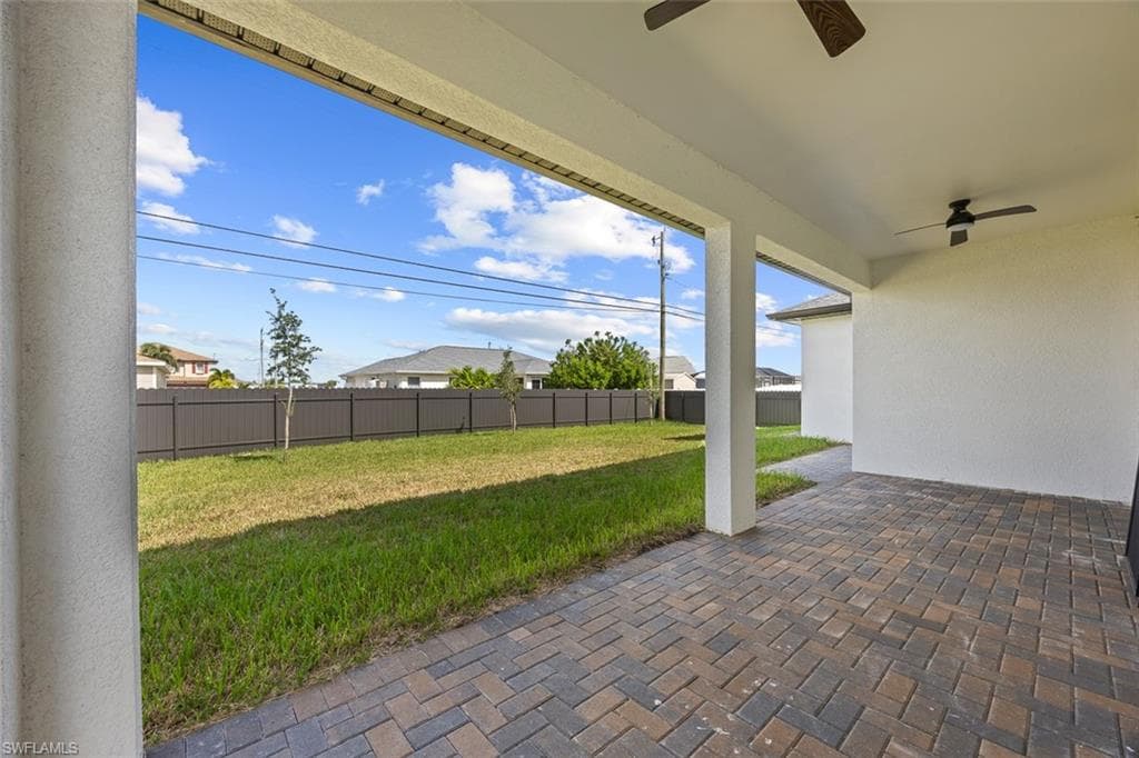 209 Kismet Pkwy E, Cape Coral, FL 33909-28