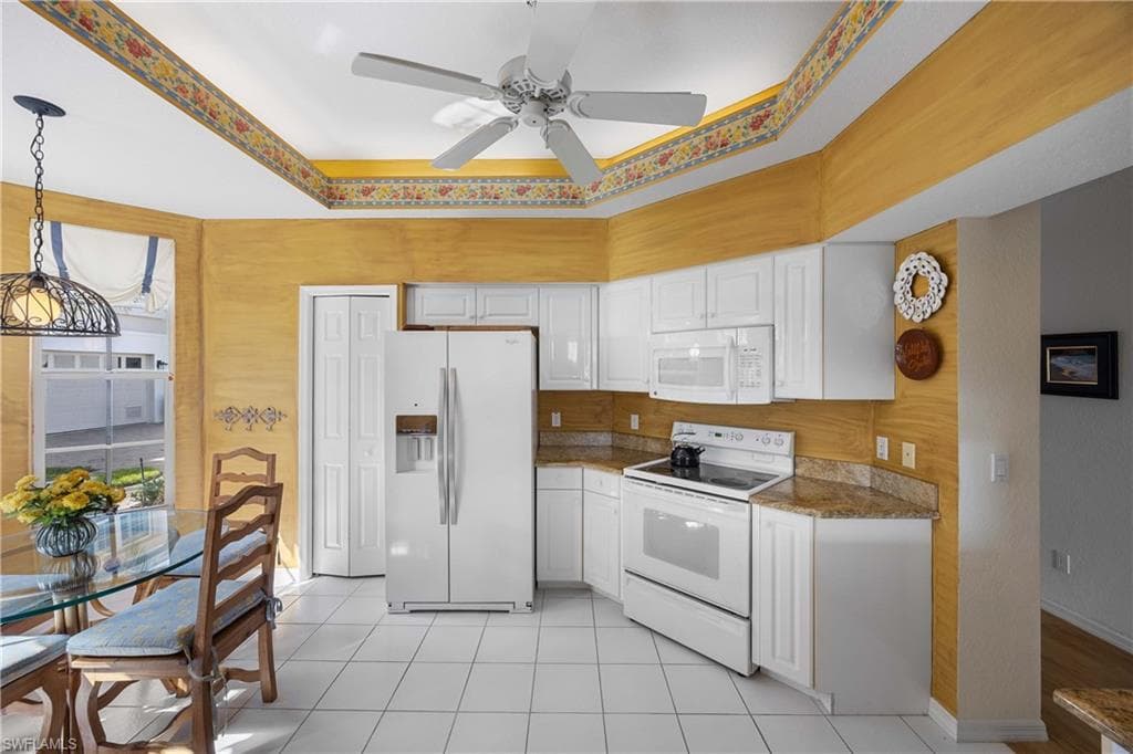 1826 Seville Blvd 1012, Naples, FL 34109-11