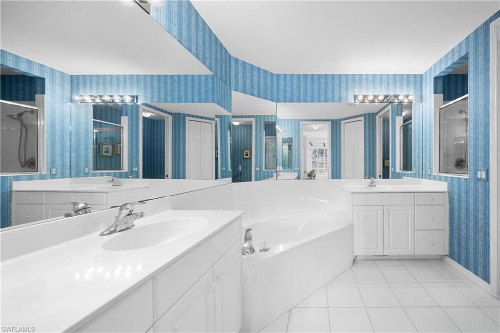 1826 Seville Blvd 1012, Naples, FL 34109-15