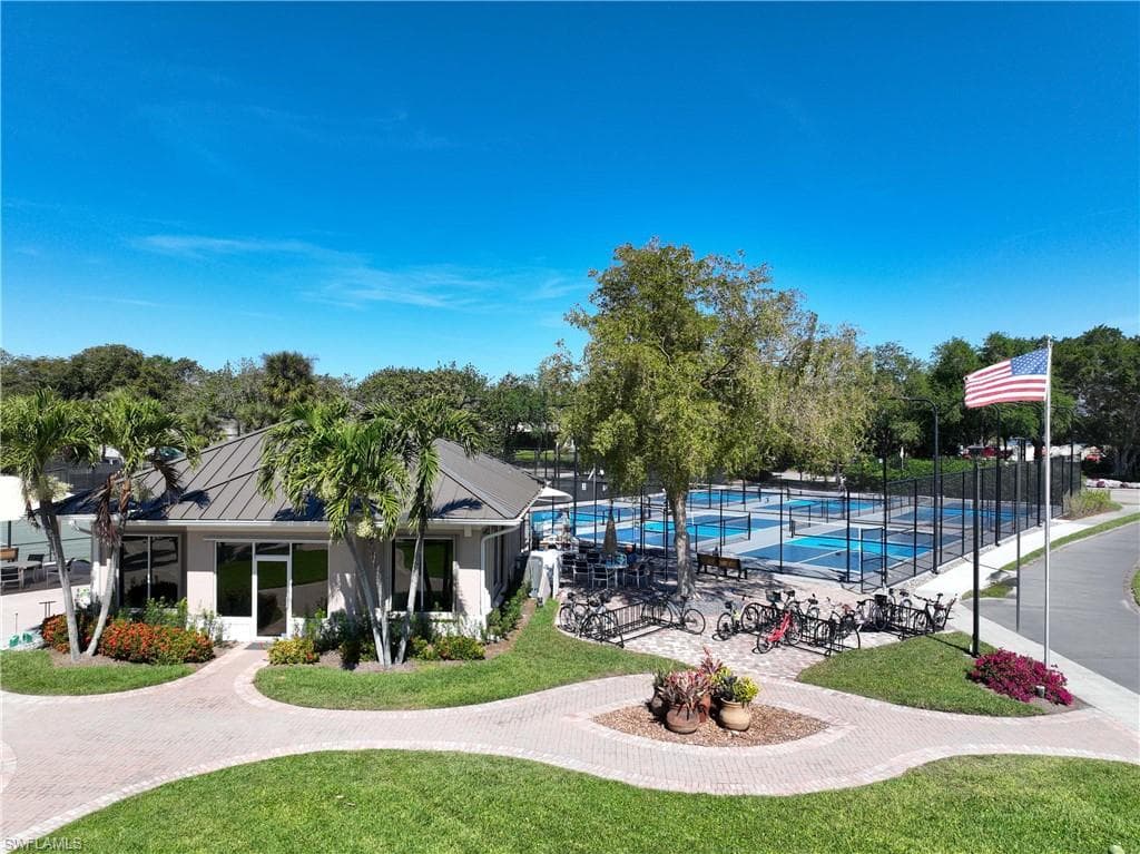 1826 Seville Blvd 1012, Naples, FL 34109-44