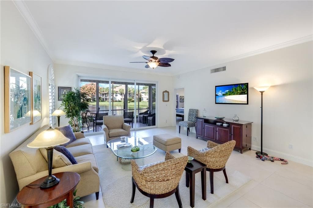 8453 Abbington Cir 8, Naples, FL 34108-10