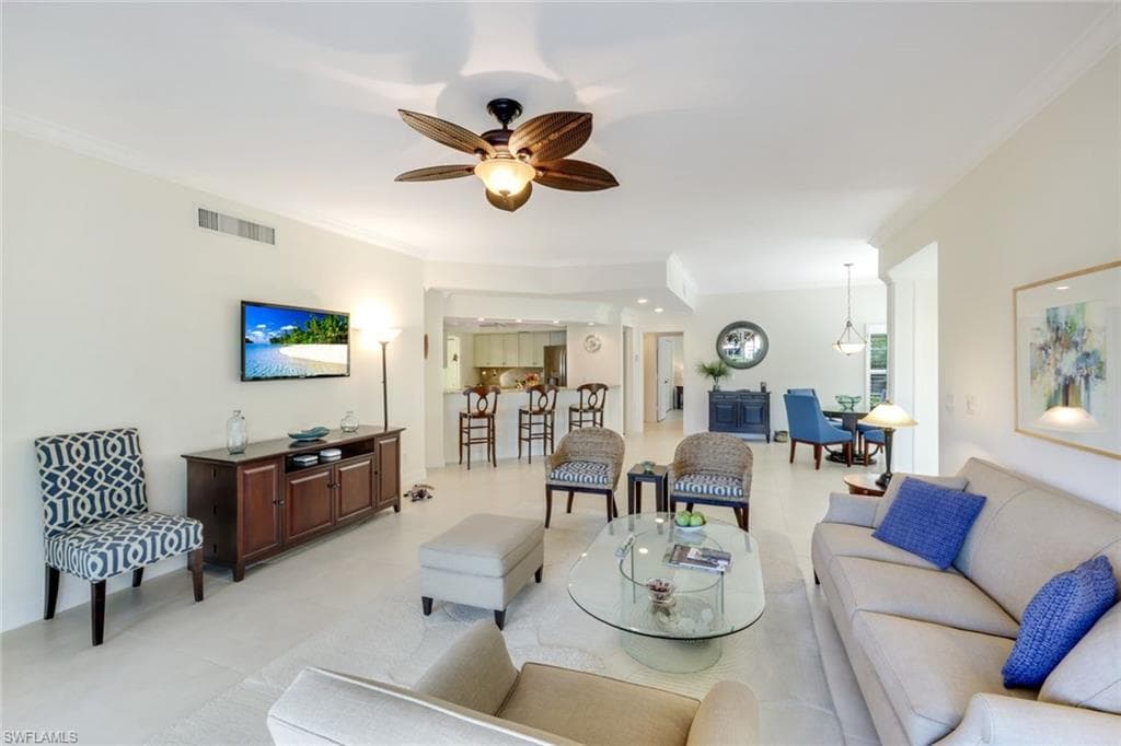 8453 Abbington Cir 8, Naples, FL 34108-13