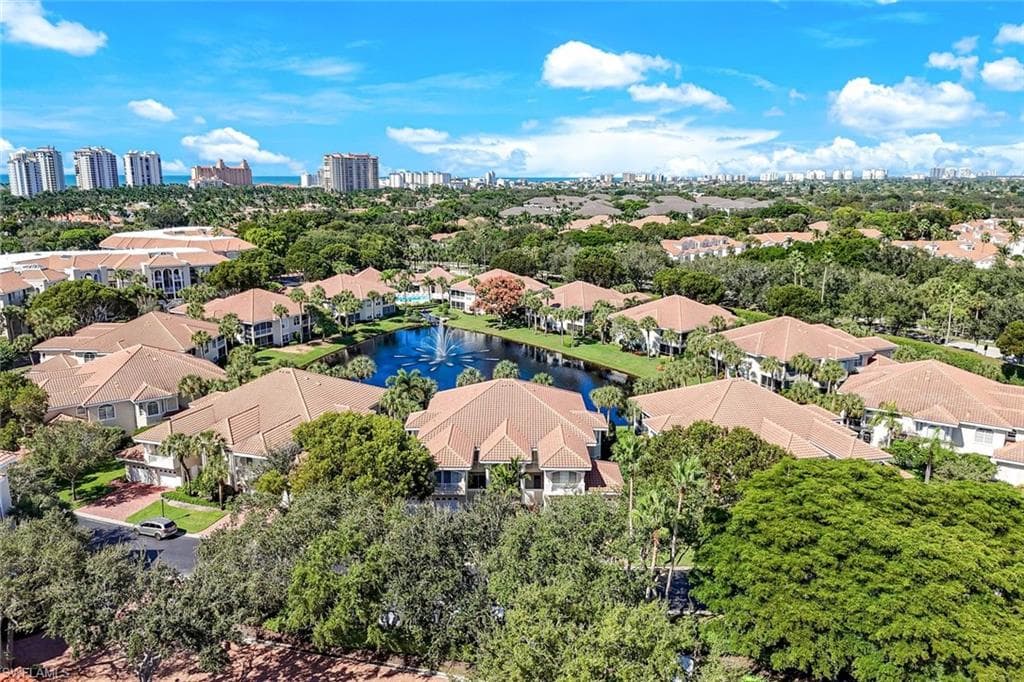 8453 Abbington Cir 8, Naples, FL 34108-32