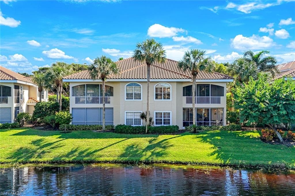 8453 Abbington Cir 8, Naples, FL 34108-6