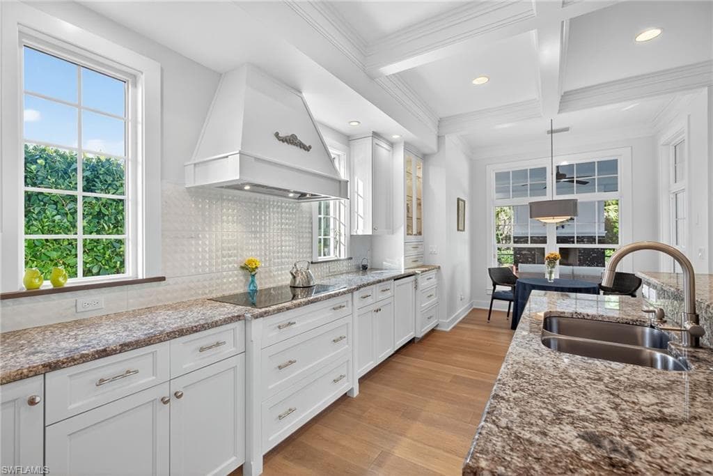 2305 Harrier Run, Naples, FL 34105-17