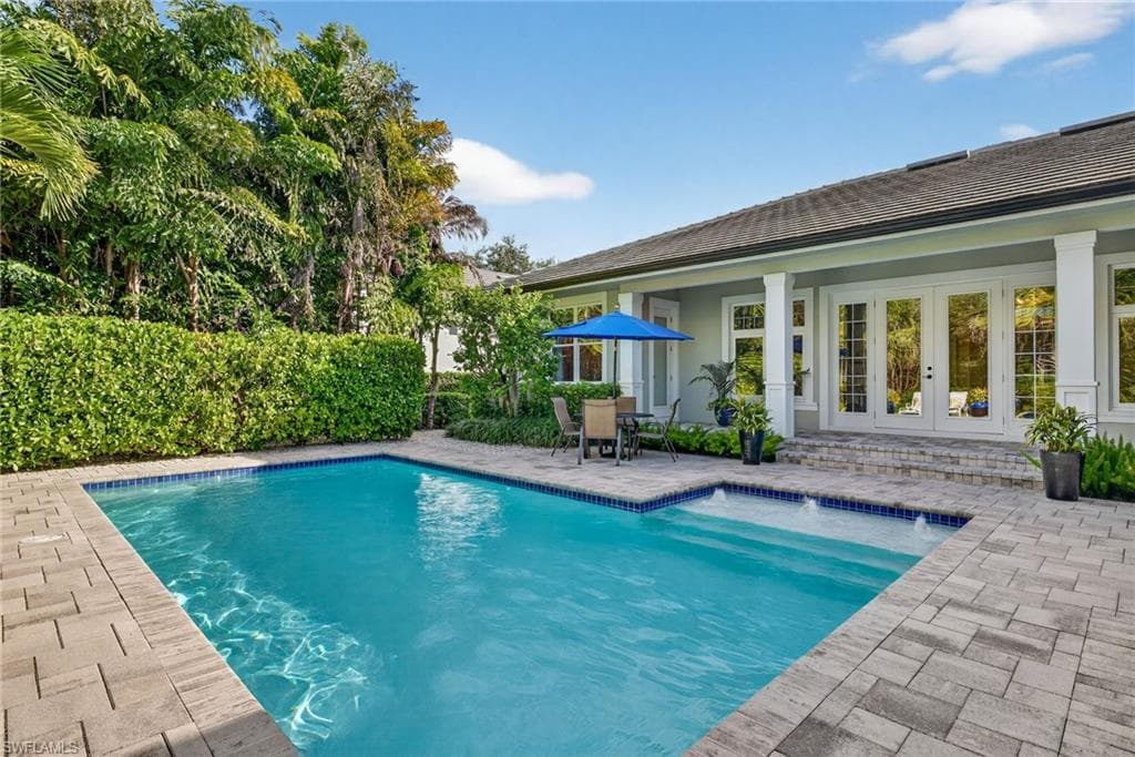 2305 Harrier Run, Naples, FL 34105-40