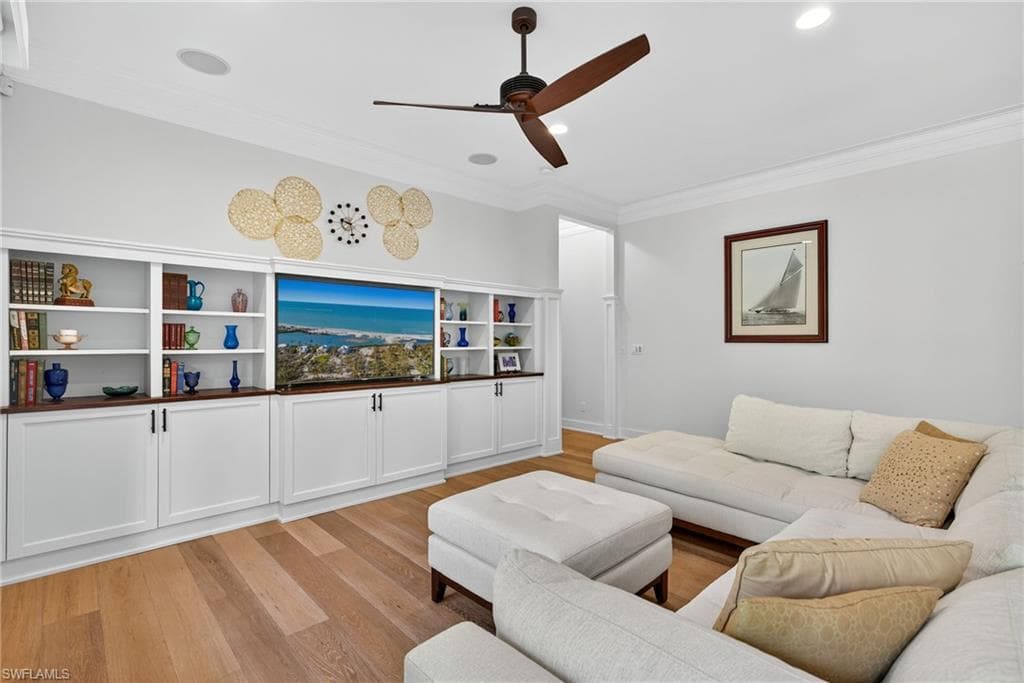 2305 Harrier Run, Naples, FL 34105-7