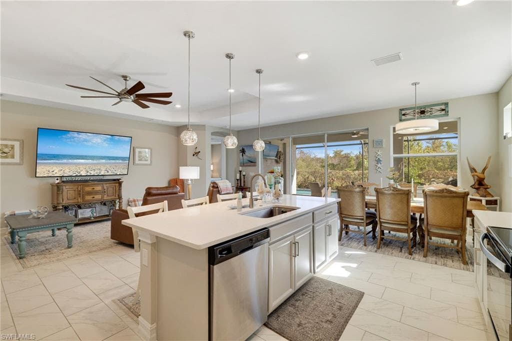 16530 Seagate Pl, Bonita Springs, FL 34135-3