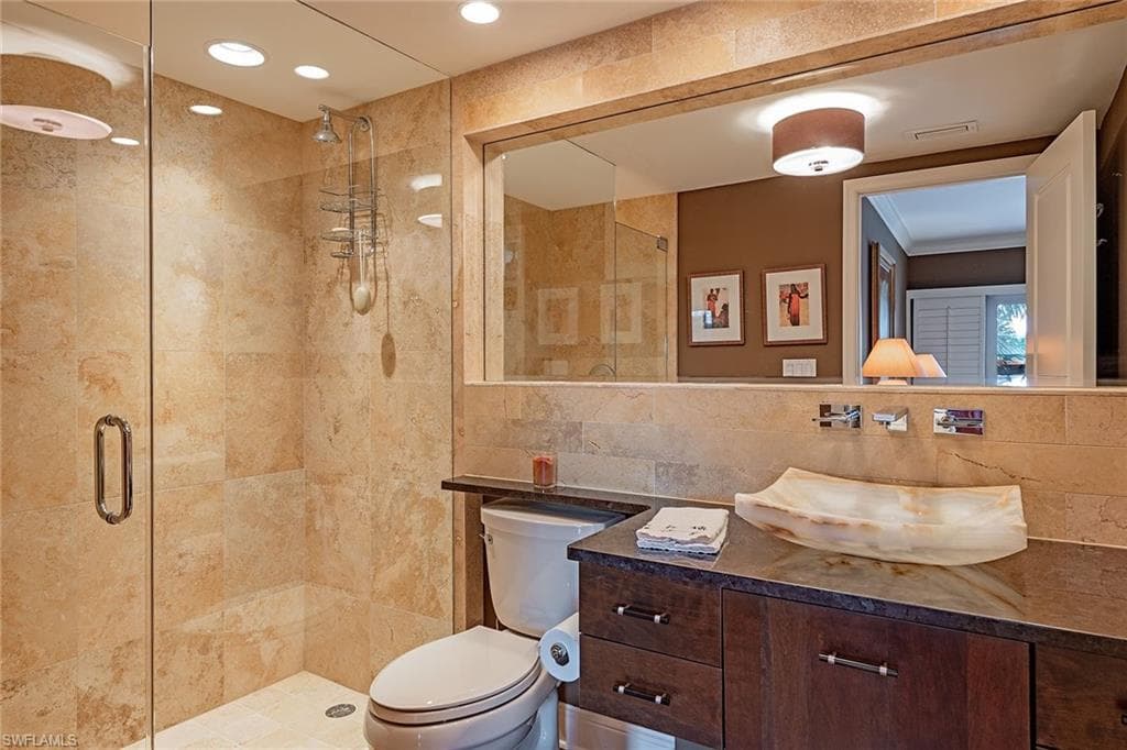 3401 Gulf Shore Blvd N 203, Naples, FL 34103-16