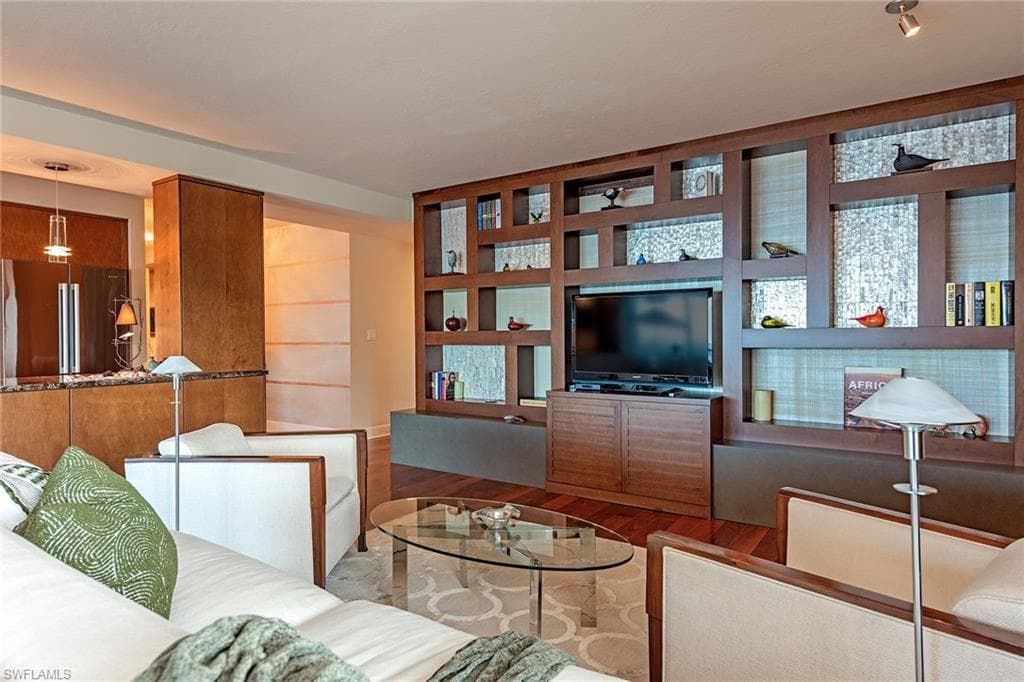 3401 Gulf Shore Blvd N 203, Naples, FL 34103-5