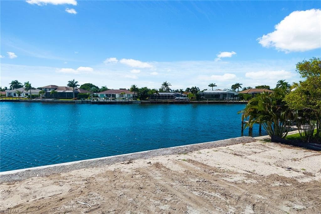 450 Barfield Dr, Marco Island, FL 34145-13