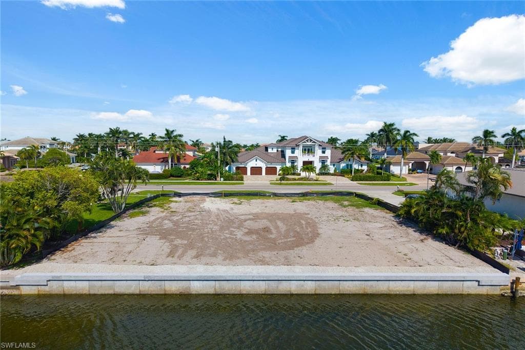 450 Barfield Dr, Marco Island, FL 34145-14
