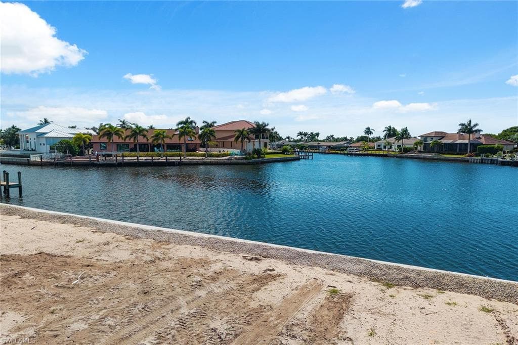 450 Barfield Dr, Marco Island, FL 34145-15