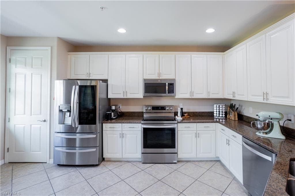 9063 Capistrano St N 4408, Naples, FL 34113-6