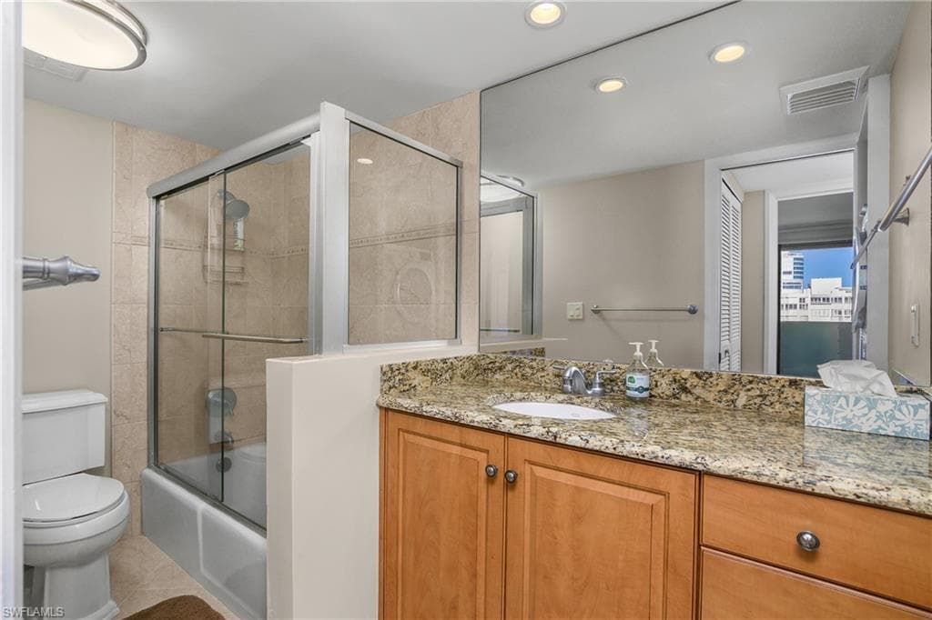 4005 Gulf Shore Blvd N 1405, Naples, FL 34103-15