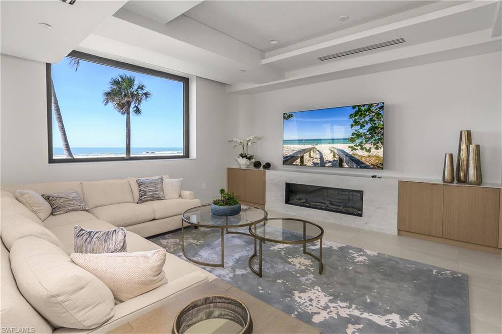 4005 Gulf Shore Blvd N 1405, Naples, FL 34103-20
