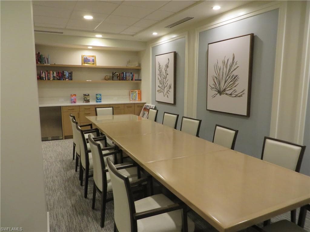 4005 Gulf Shore Blvd N 1405, Naples, FL 34103-26