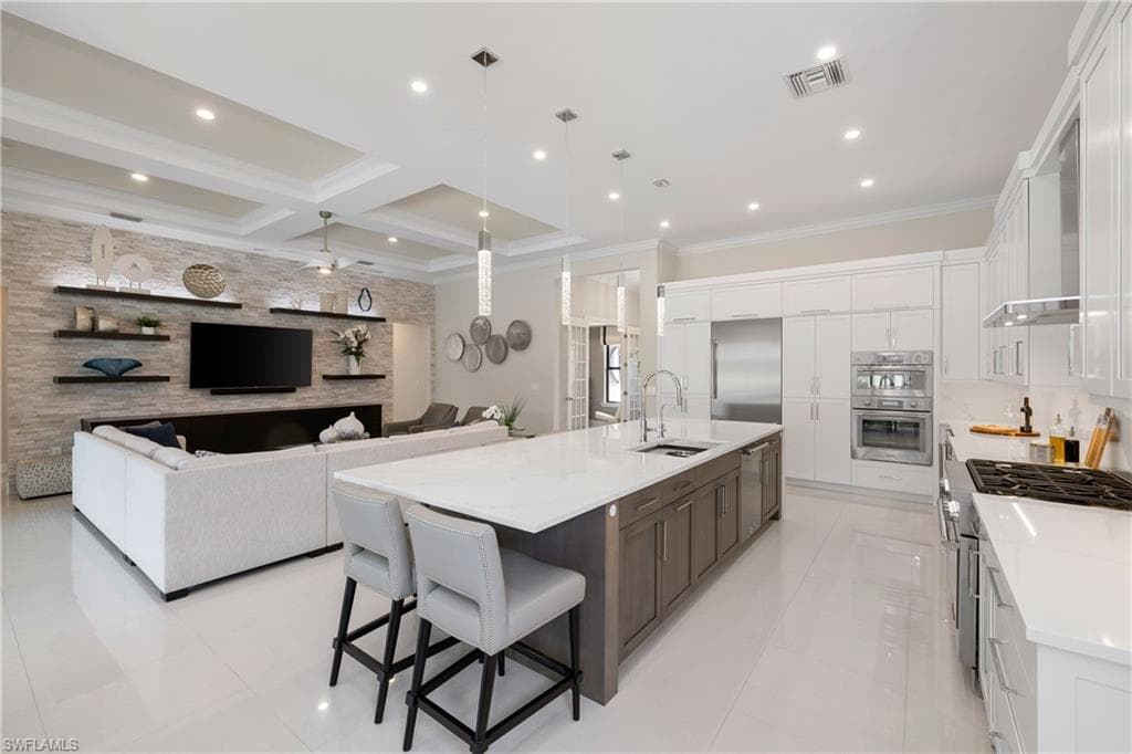 9381 Surfbird Ct, Naples, FL 34120-9