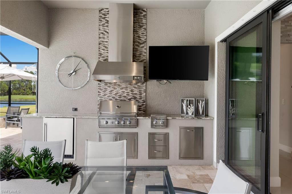 9381 Surfbird Ct, Naples, FL 34120-16