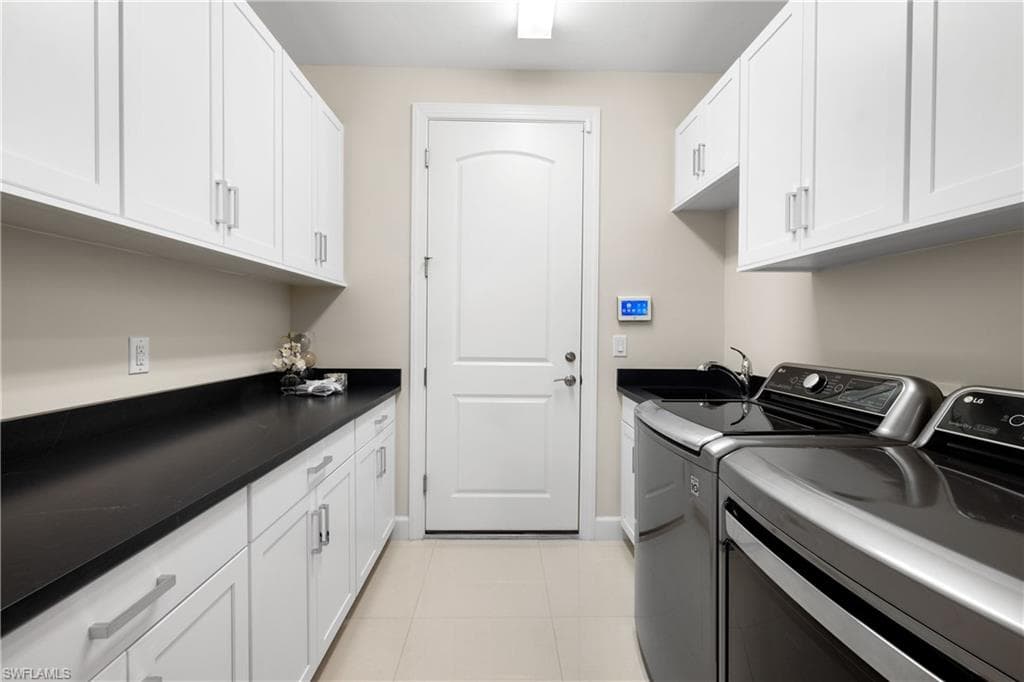 9381 Surfbird Ct, Naples, FL 34120-42