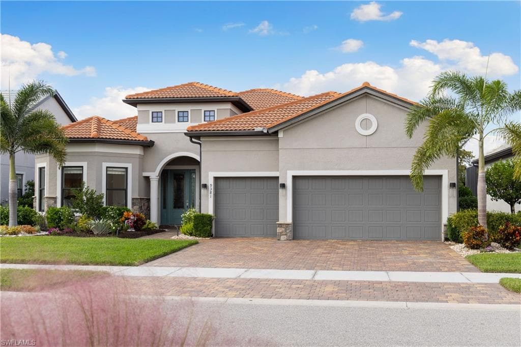 9381 Surfbird Ct, Naples, FL 34120-45