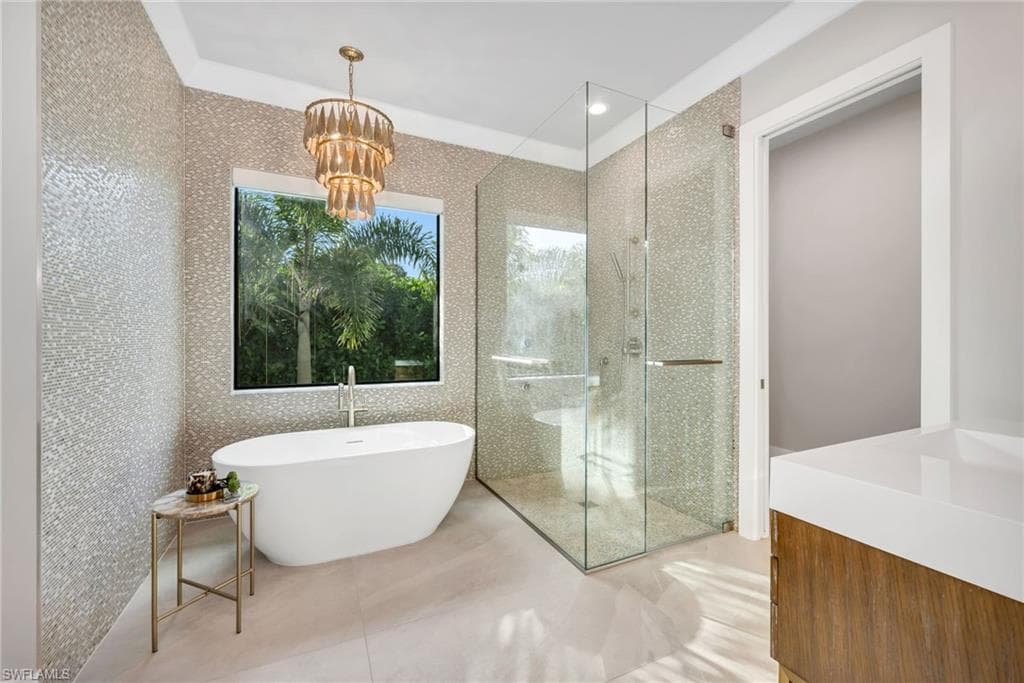 12100 Via Del Fontana Way, Fort Myers, FL 33919-13