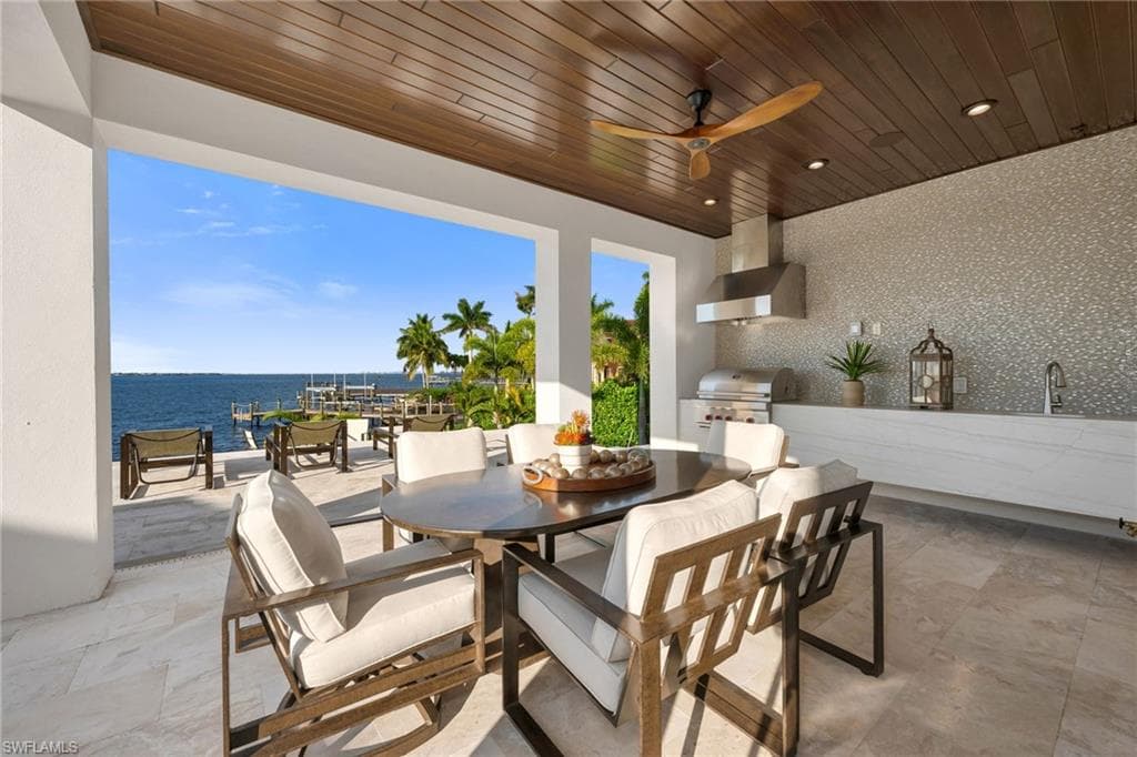 12100 Via Del Fontana Way, Fort Myers, FL 33919-15