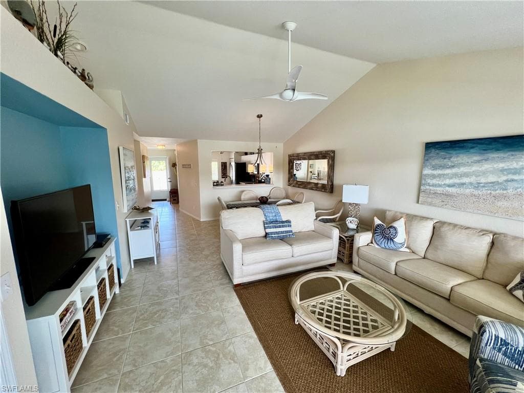 484 Belina Dr 6, Naples, FL 34104-11