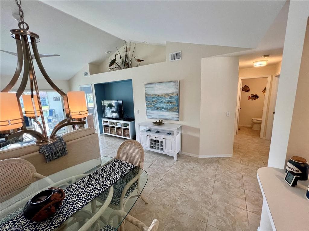 484 Belina Dr 6, Naples, FL 34104-13