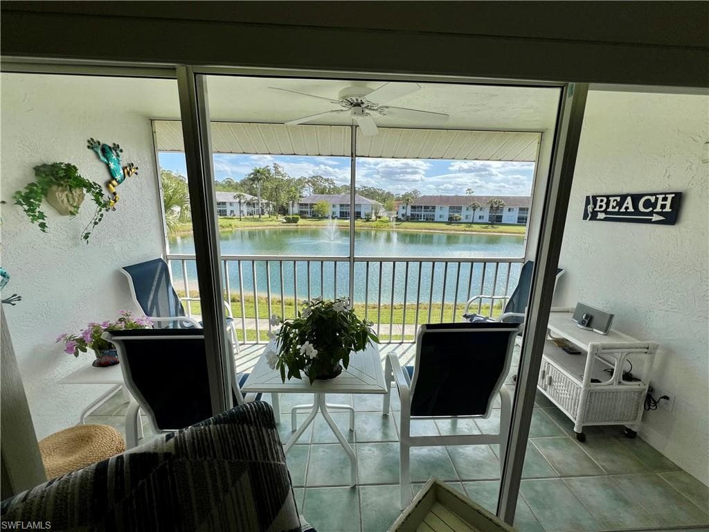 484 Belina Dr 6, Naples, FL 34104-22