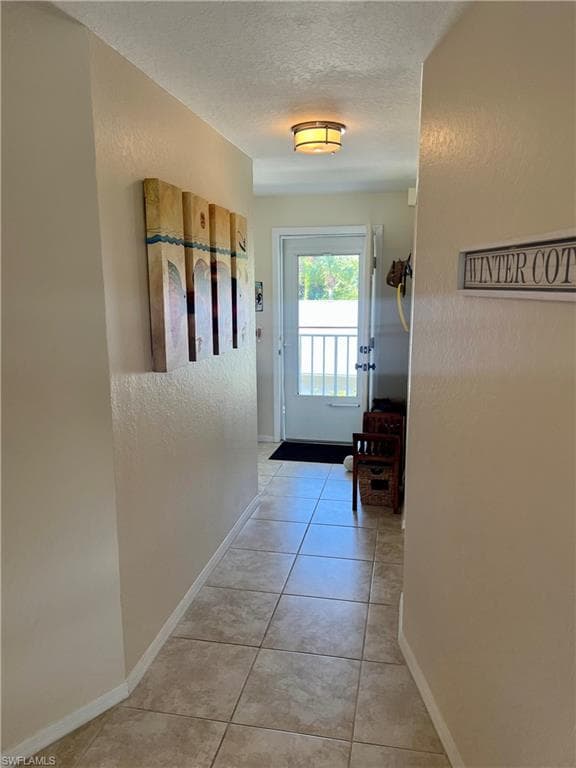 484 Belina Dr 6, Naples, FL 34104-4