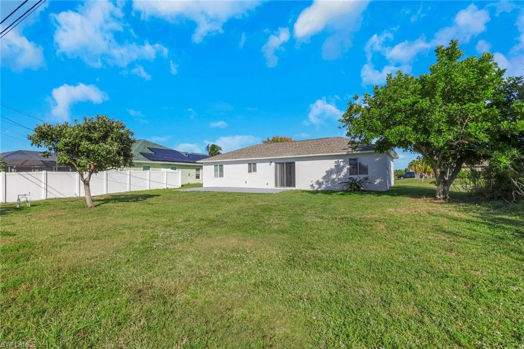 1402 3rd Ave, Cape Coral, FL 33909-20